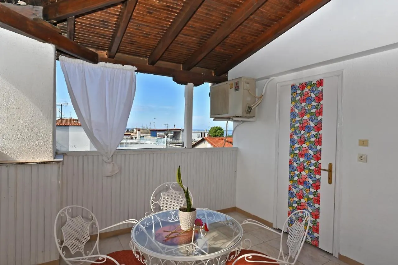 Dionisos Palms Apartments Paralia Dionysiou Grecia
